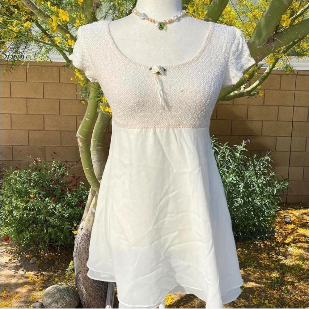 Cream and White Short Sleeve Dress